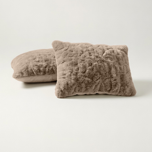 Y-NOT kussenslopen Pom Pom Fur Taupe 60x70cm 2-Pack