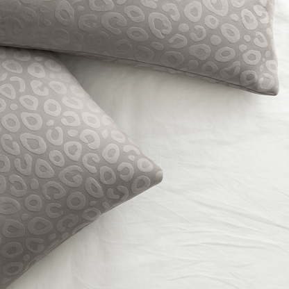 Kussenslopen Velvet Panther Skin Light Taupe 60x70 cm 2-pack