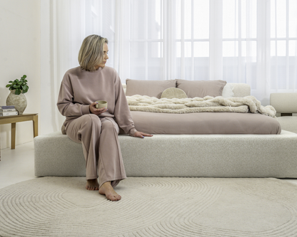 Adore Ledikant Edira Beige - Modern laag zweefbed - Nº11 - Pearl Ivory