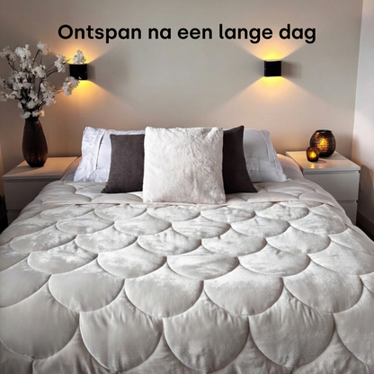 Luxe verzwaringsdeken met zachte stof en quilt design