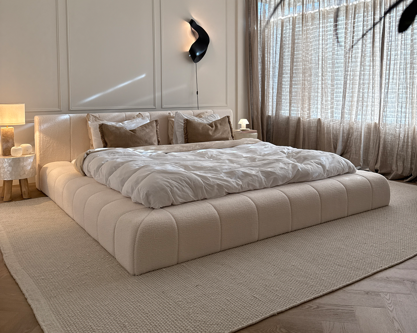 Adore Ledikant Deluxe - Modern laag zweefbed - Nº11 - Pearl Ivory