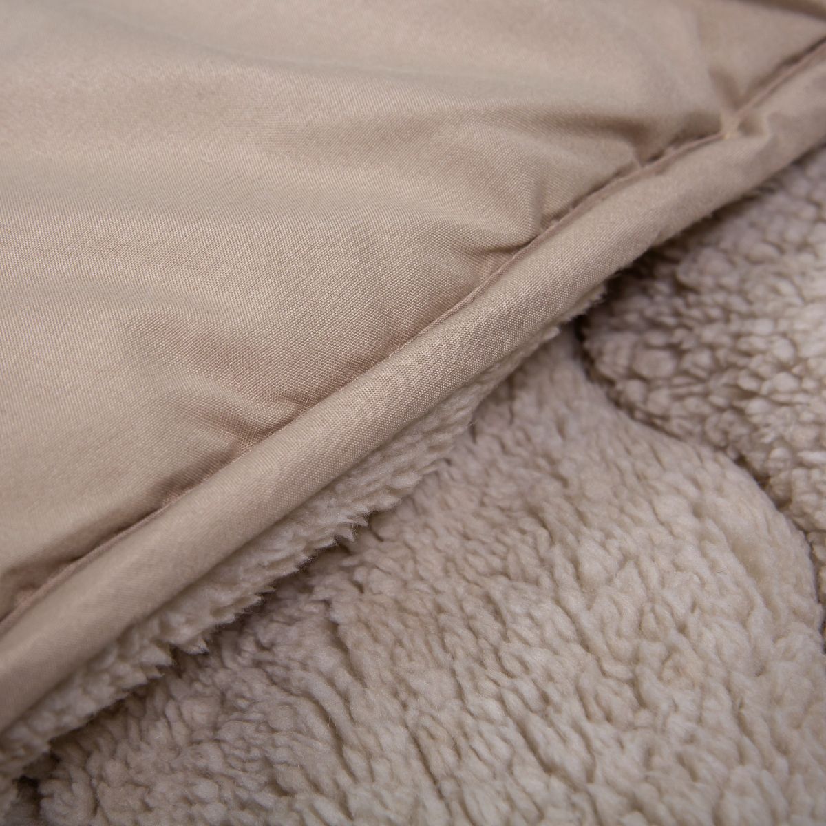 Bed in a bag 2-in-1 Teddy Iced Coffee Taupe