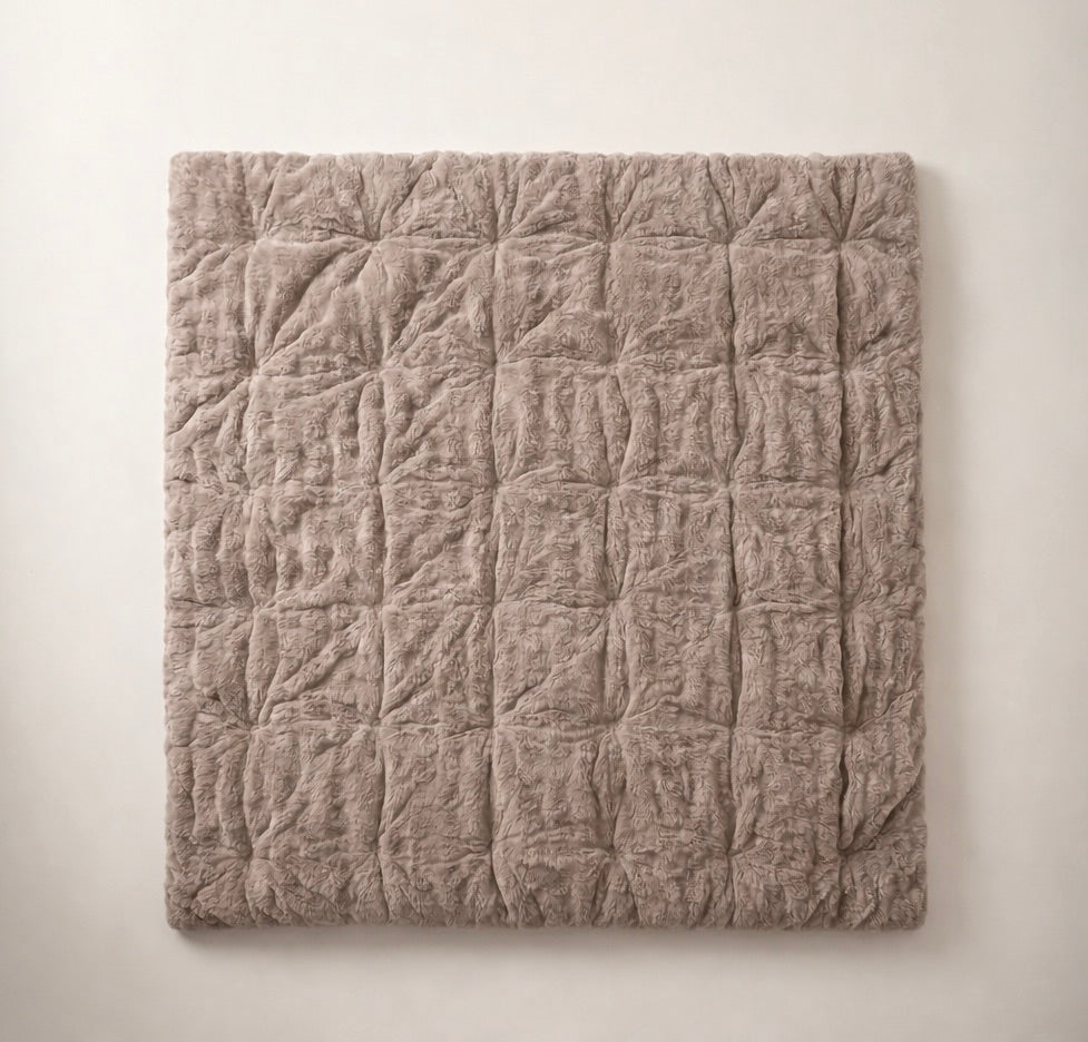 YNOT Dreambed Cloud Pom Pom Fur Taupe