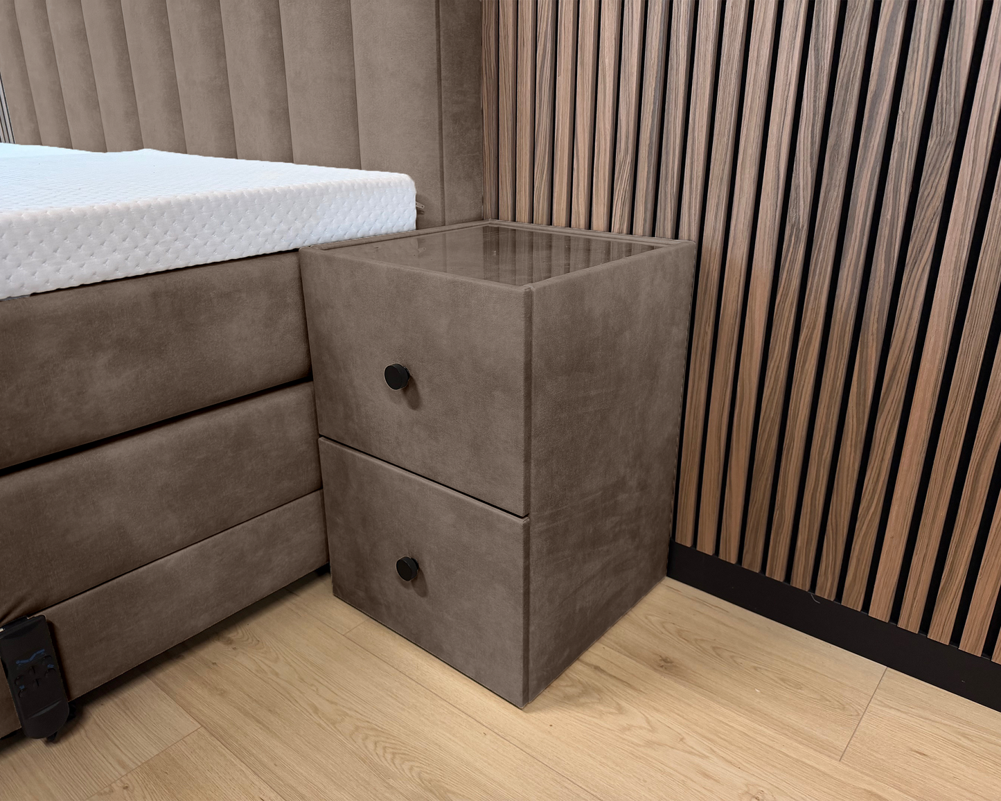 Y-NOT - Elektrische Boxspring - Japandi Rondo - Complete set - Nº31 Taupe