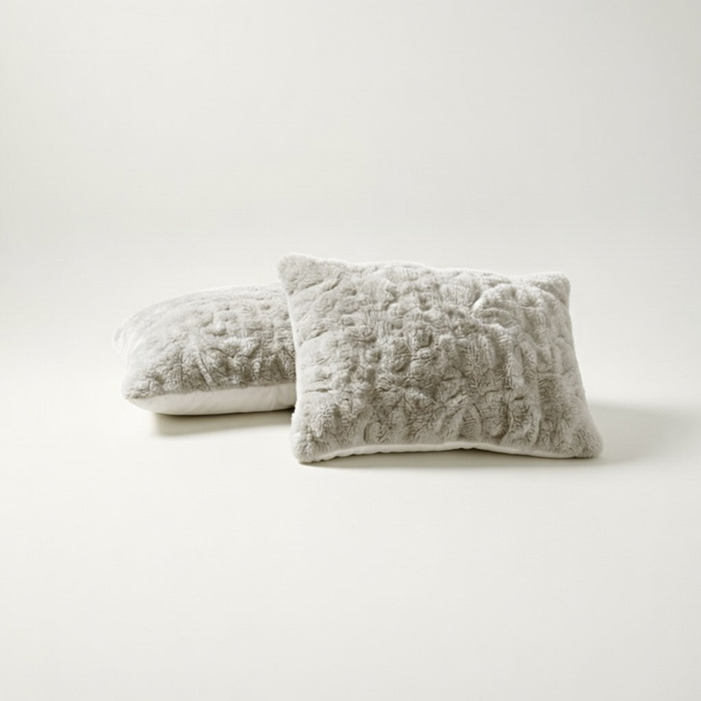 Y-NOT kussenslopen Pom Pom Fur Greige 60x70cm 2-Pack