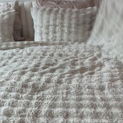 Y-NOT Pom Pom Fur Dekbed Greige